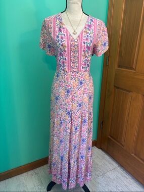 Pink Floral V-Neck Maxi Dress with Short Sleeves